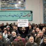 Os meios de comunicação ligados ao regime partilharam imagens, muitas das quais parecem ter sido adulteradas, retratando a guerra como uma luta contra os aliados de Jeffrey Epstein.