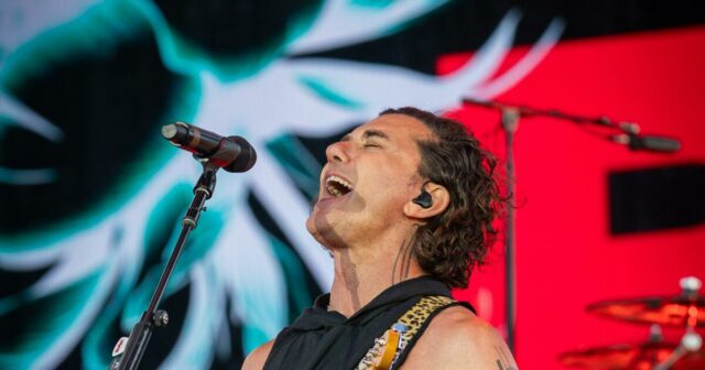 10 minutos nos bastidores com Gavin Rossdale no Stagecoach
