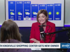 10Notícias às 2 (4/02): Pam Bondi demitida, confissão de culpa do curador, shopping center vendido, intruso escolar Yahoo news home