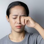 8 Langkah Cegah Floaters Pada Mata, Munculnya Bayangan Kecil Melayang di Penglihatan