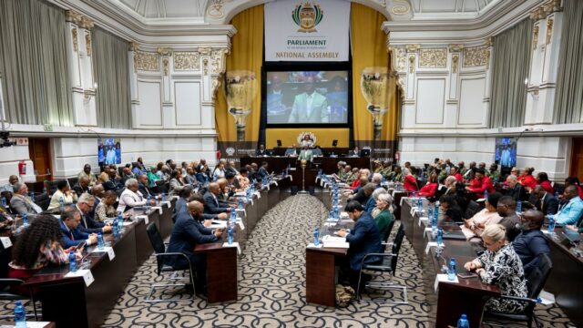 A África do Sul retira a sua política de IA porque foi gerada por IA
