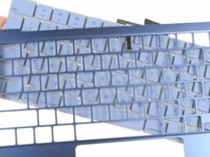 A Apple obtém a última classificação em reparabilidade de iPhones e MacBooks – com uma exceção Apple obtém classificação inferior em reparabilidade de iPhones e MacBooks | Teclado MacBok Neo desmontado mostrado