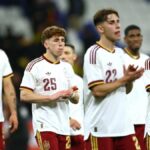 A Espanha manteve o companheiro constante sem gols do Egito em amistoso; Bélgica resgata empate contra o México