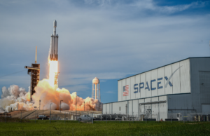 A SpaceX pode estar abrindo o capital com uma grande meta de arrecadação de fundos A SpaceX pode estar abrindo o capital com uma grande meta de arrecadação de fundos
