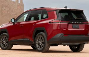 A Toyota acaba de emitir um alerta severo sobre o que a China está fazendo com a indústria automobilística Toyota RAV4