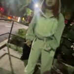 Ice Spice brigou em um McDonald's em Hollywood na quarta-feira, e a confusão acabou se espalhando para fora do restaurante (foto)