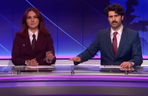 A atualização de fim de semana do ‘SNL UK’ visa o fundador do Facebook, Mark Zuckerberg: ‘Espero que ele use aquele bunker exatamente da mesma maneira que Hitler fez’ A atualização de fim de semana do 'SNL UK' visa o fundador do Facebook, Mark Zuckerberg: 'Espero que ele use aquele bunker exatamente da mesma maneira que Hitler fez'