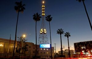 A batalha legal para impedir a fusão das estações de TV Nexstar-Tegna se expande com cinco novos estados A batalha legal para impedir a fusão das estações de TV Nexstar-Tegna se expande com cinco novos estados