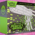 O Pokémon TCG: Perfect Order Elite Trainer Box em um fundo branco