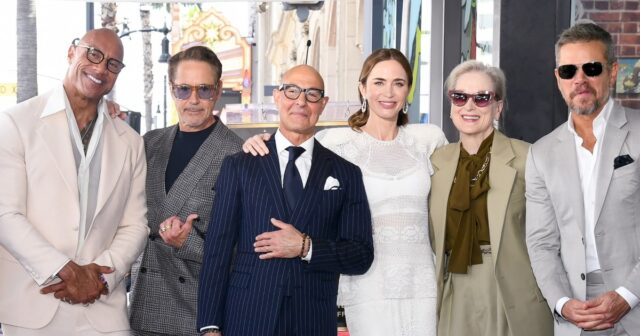 A cerimônia da Calçada da Fama de Emily Blunt e Stanley Tucci foi repleta de estrelas.