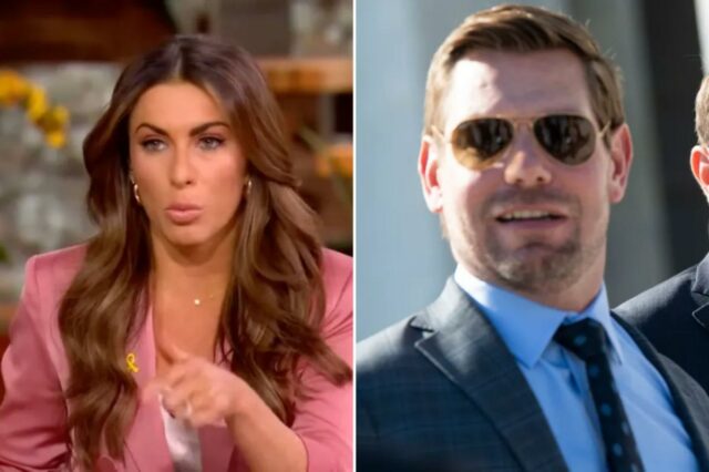 A co-apresentadora de 'The View' afirma que se sentiu desconfortável Alyssa Farah Griffin, vestindo um blazer rosa, falando no The View.