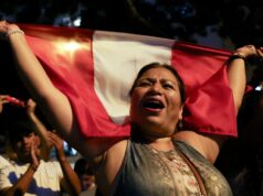 A contagem dos votos no Peru se arrasta em meio à frustração com a eleição presidencial A contagem dos votos no Peru se arrasta em meio à frustração com a eleição presidencial