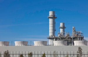 A demanda por data centers impulsiona um aumento de 66% nos custos de usinas de gás natural Um gráfico que ilustra o uso de eletricidade do data center até 2032.