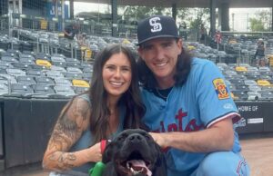 A esposa da estrela da MLB Kody Funderburk, Alicia, foi diagnosticada com câncer durante a gravidez Ali Fedotowsky diz que o marido não apresentava nenhum sintoma antes do diagnóstico de câncer