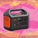 A estação de energia portátil Jackery Explorer 300 está de volta com um preço recorde na Amazon – prepare-se para a temporada de acampamento