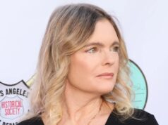 A estrela de ‘Baywatch’ Erika Eleniak retornará para reinicialização Shay-Mitchell