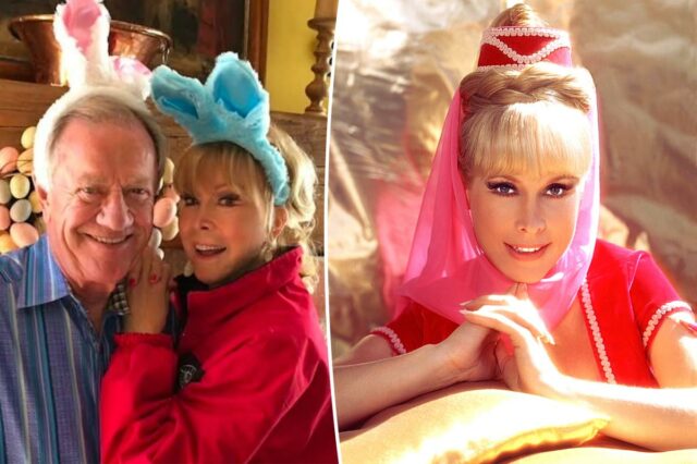 A estrela de 'I Dream of Jeannie' Barbara Eden, 94, A estrela de 'I Dream of Jeannie' Barbara Eden, 94, parece atemporal em nova foto com o marido Jon Eicholtz