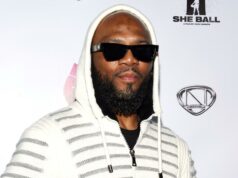 A estrela dos anos 90, Samuel Monroe Jr., está em suporte vital após meningite ser ‘repetidamente diagnosticada incorretamente’ A estrela dos anos 90, Samuel Monroe Jr., está em suporte vital após meningite ser 'repetidamente diagnosticada incorretamente'