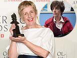 A ex-estrela de Coronation Street Julie Hesmondhalgh parece a um milhão de quilômetros da icônica personagem Hayley Cropper enquanto triunfa no Olivier Awards – 12 anos após sua saída da novela A ex-estrela de Coronation Street Julie Hesmondhalgh parece a um milhão de quilômetros da icônica personagem Hayley Cropper enquanto triunfa no Olivier Awards - 12 anos após sua saída da novela
