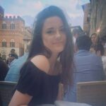 Rosie Dawson (foto), cuja bolsa de grife contendo um ovo Fabergé de £ 2 milhões foi roubada do lado de fora de um pub em Londres, ficou 'muito chateada' com o roubo