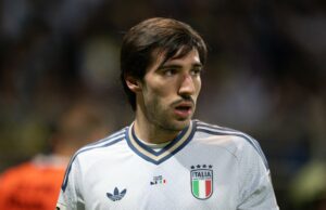 A exibição de 120 minutos de Sandro Tonali na Itália deve impressionar o Man Utd, apesar da queda na Copa do Mundo A exibição de 120 minutos de Sandro Tonali na Itália deve impressionar o Man Utd, apesar da queda na Copa do Mundo