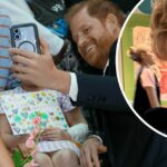 Joshua, de sete anos, conheceu Meghan Markle, duquesa de Sussex e tirou uma foto