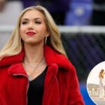 Gracie Hunt, Miss Kansas EUA, em campo durante o jogo do Campeonato AFC entre o Kansas City Chiefs e o Baltimore Ravens.