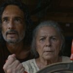 A imaginação supera o orçamento em 'The Blue Trail', uma distopia de ficção científica sobre um idoso fugitivo