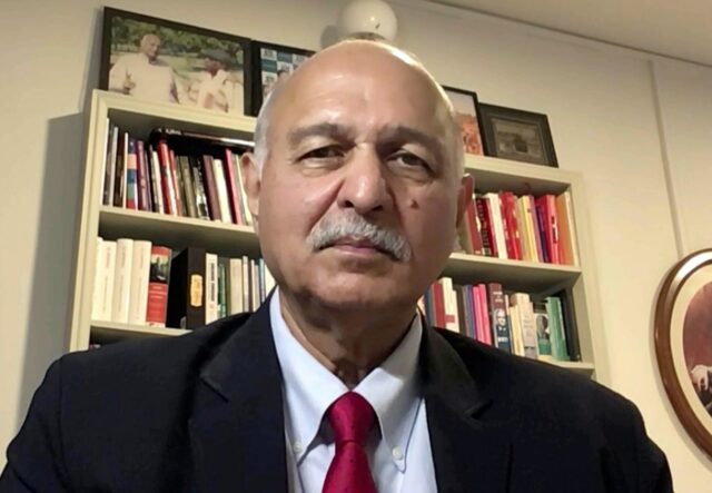 “A iniciativa está nas mãos de Teerã, não de Washington” “A iniciativa está nas mãos de Teerã, não de Washington”