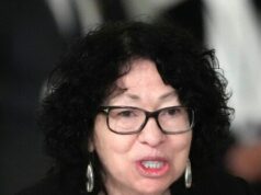 A juíza Sonia Sotomayor sugere que o DHS não pode acabar com a anistia ‘temporária’ para os haitianos porque Trump chamou o Haiti de um ‘país de merda’ A juíza Sonia Sotomayor sugere que o DHS não pode acabar com a anistia ‘temporária’ para os haitianos porque Trump chamou o Haiti de um ‘país de merda’
