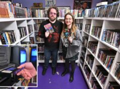 A locadora de vídeo Retro NYC marca seu primeiro ano de negócios em expansão – graças à crescente demanda da Geração Z por VHS e DVDs A locadora de vídeo Retro NYC marca seu primeiro ano de negócios em expansão – graças à crescente demanda da Geração Z por VHS e DVDs