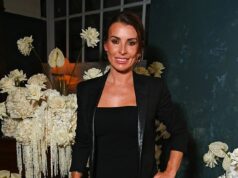 A luxuosa festa de 40 anos de Coleen Rooney começa quando os convidados chegam em grande estilo e um helicóptero é visto pousando em sua mansão de £ 20 milhões A luxuosa festa de 40 anos de Coleen Rooney começou quando os convidados chegaram em grande estilo com um helicóptero pousando em sua mansão de £ 20 milhões (foto em setembro)
