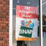 A mudança para restringir os benefícios do SNAP dá um passo à frente