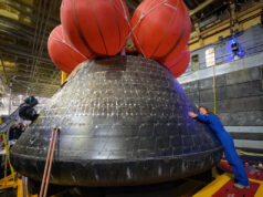 A nave lunar Artemis II da NASA retorna para casa, ao local de lançamento, após viagem histórica Yahoo news home