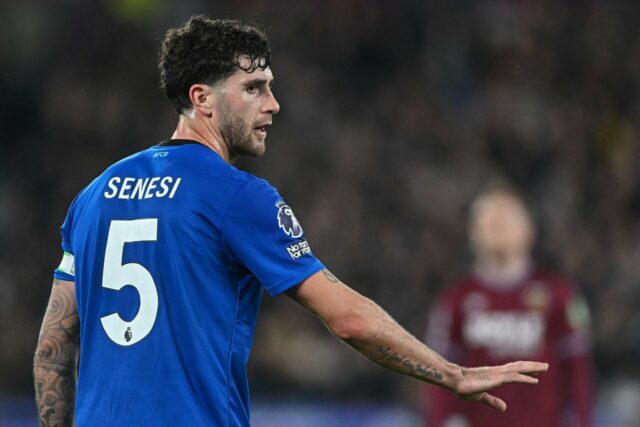 A necessidade do Manchester United de contratar estrela sul-americana no verão de 2026 acaba de ser comprovada
