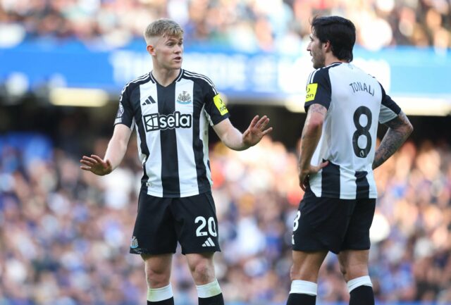 A papelada de £ 98 milhões do Newcastle pode ajudar o Man Utd a fechar um acordo com Sandro Tonali ou Lewis Hall neste verão
