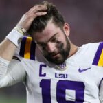 Garrett Nussmeier #18 of the LSU Tigers