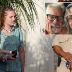 Karli Aylesworth conversando com um policial enquanto Steven está próximo em Marsh Harbour, Bahamas.