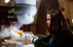A série de ação ao vivo ‘Casper’ chega à Disney +, de Rob Letterman, Hilary Winston e Steven Spielberg Matthew Rhys e Bashir Salahuddin em
