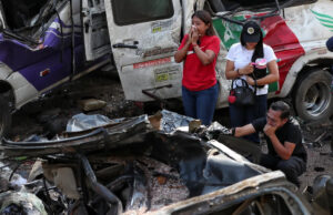 A violência aumenta na Colômbia com dezenas de ataques antes da votação presidencial Yahoo news home