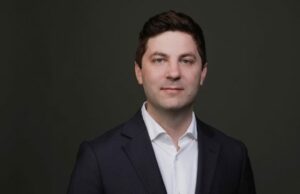 ABC News nomeia Jon Schlosberg como produtor executivo de ‘This Week’ jon-schlosberg-abc-news