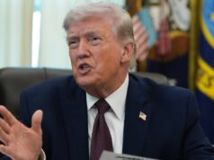 AO VIVO: Trump alerta que se não houver acordo, ‘a luta recomeça’ AO VIVO: Trump alerta que se não houver acordo, 'a luta recomeça'