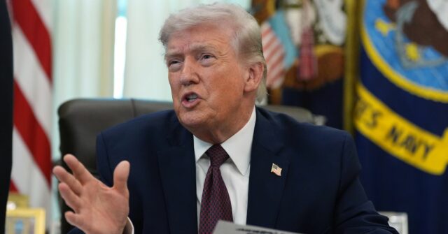 AO VIVO: Trump alerta que se não houver acordo, 'a luta recomeça'
