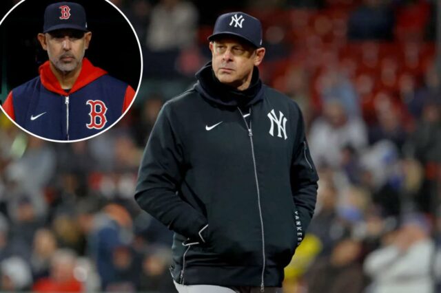 O técnico dos Yankees, Aaron Boone, conversou com Alex Cora depois que o Red Sox o demitiu no sábado.