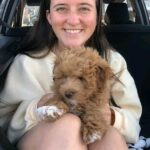 Aos 21 anos, Phoebe Jablonski estava acostumada com dores – o tipo que vem de longos dias de ensaio, de forçar seu corpo além do que era confortável e chamar isso de disciplina.