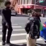 Adolescente pisoteada na rua mostra uma geração abandonada aos telefones e à pornografia