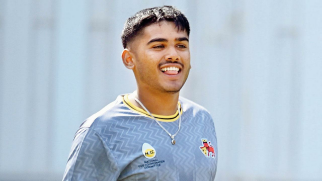 `Adoro tocar nas maidans de Mumbai`: Ayush Mhatre
