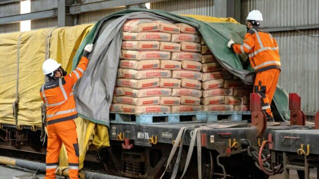 Akselerasi Transformasi Hijau, 5 Pabrik SIG Kantongi Green Label Indonésia
