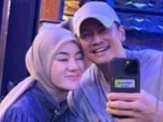 Akui Berat Cerai de Alexander Assad, Clara Shinta: Saya Cinta Sama Dia! Akui Berat Cerai de Alexander Assad, Clara Shinta: Saya Cinta Sama Dia!