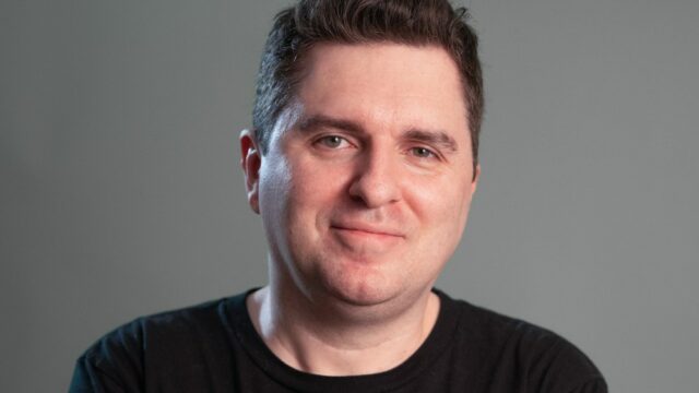 Alan Melikdjanian, estrela do YouTube de 'Captain Disillusion', fecha acordo inicial com o Streamer Nebula; Série de ficção científica com script em andamento (EXCLUSIVO)
